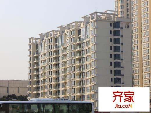 東方國際廣場樓座（2013-03）