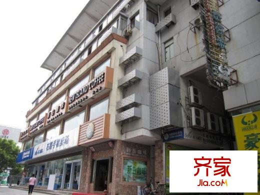石路中心廣場(chǎng)外景圖