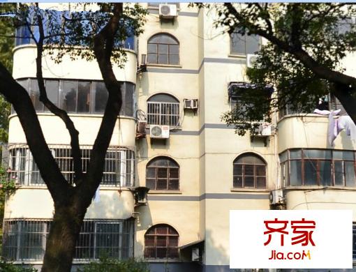 玉龍新村外景圖 