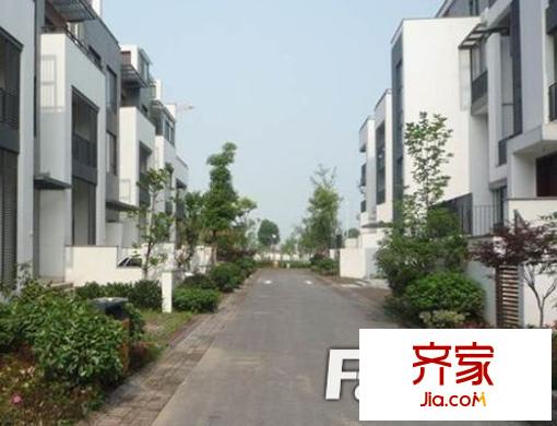 美田青春花園公寓外景圖