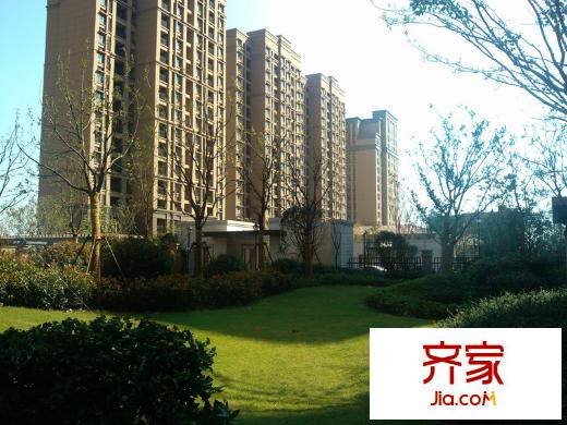 昆山香溢紫郡小區(qū)（2013.10.12）