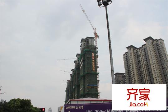 吉田國際廣場在建樓棟（2015-9-21）