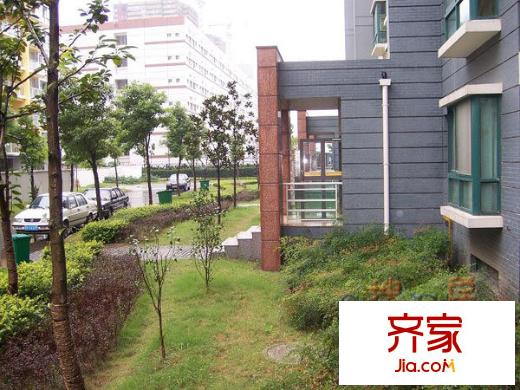 四季華城