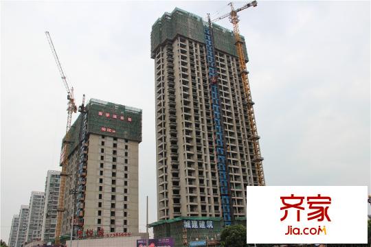 吉田國際廣場在建樓棟（2015-9-21）