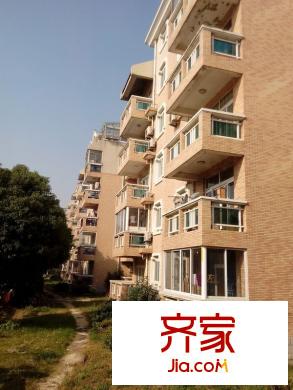 太湖之春外景圖 