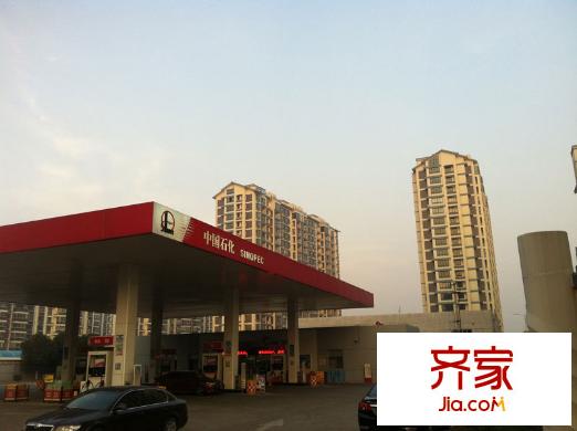 吳越祥庭外景圖