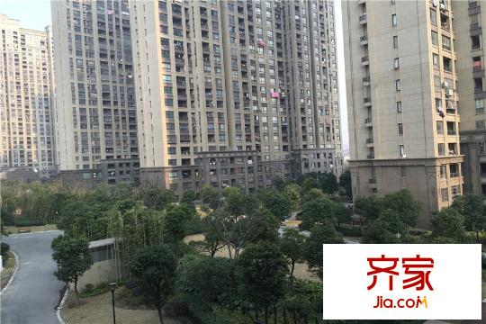 綠地21新城內(nèi)部實(shí)景（2016-1-10）