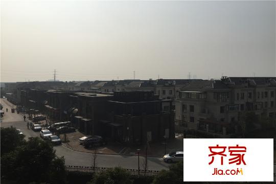 綠地21新城內(nèi)部實景（2016-1-10）