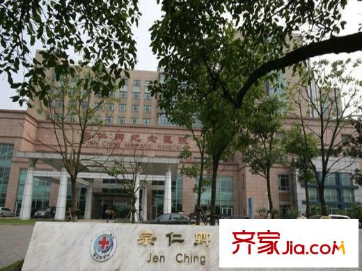 綠地21新城周邊宗仁卿紀(jì)念醫(yī)院