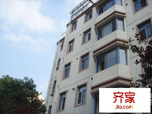 金湖閣外景圖