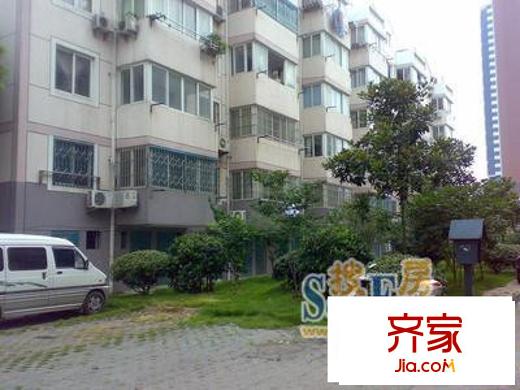公交苑外景圖 