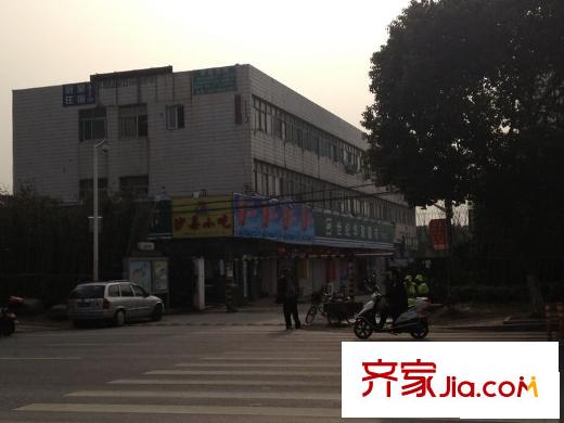 恒熙湖庭配套圖小區(qū)對面100米內(nèi)塘北社區(qū)超市