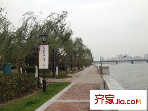 恒熙湖庭配套圖項(xiàng)目東側(cè)100米獨(dú)墅湖
