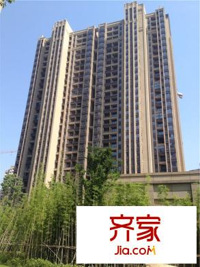 高新地產(chǎn)天之運(yùn)一期現(xiàn)房實(shí)景2015.6.5
