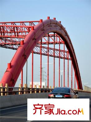 高新地產(chǎn)天之運(yùn)向東10米寒山大橋
