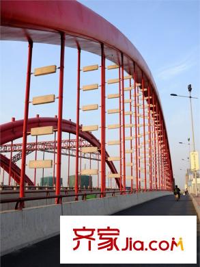 高新地產(chǎn)天之運(yùn)向東10米寒山大橋