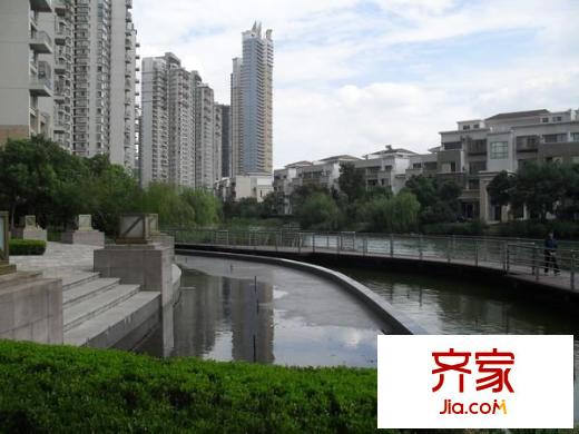 世茂蝶湖灣外景圖 