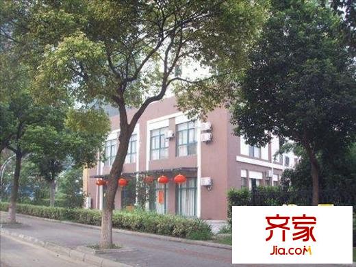 白領(lǐng)生活館外景圖