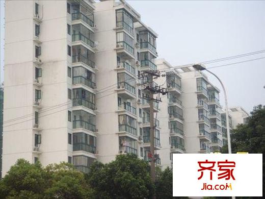 白領(lǐng)生活館外景圖