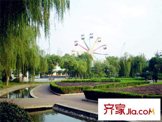 永新大成平方米項目北側(cè)5000米蘇州樂園