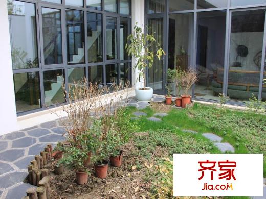 悠然雅居小區(qū)實(shí)景2013.03.01