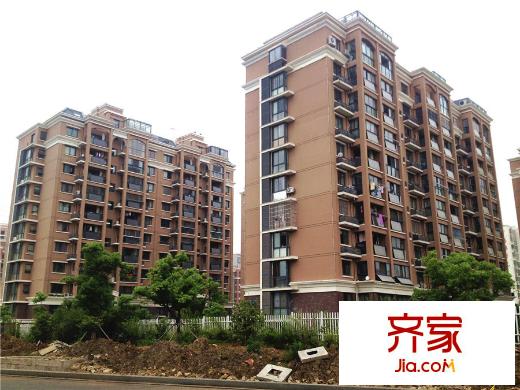 鴻運(yùn)家園現(xiàn)房實(shí)景2015.5.29