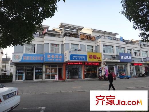 鴻運家園項目旁100米商業(yè)街