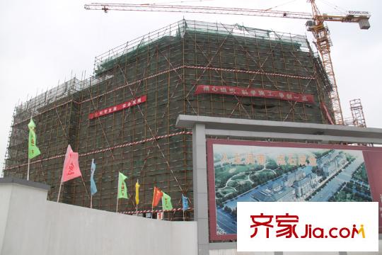 緹香一品項目西北邊東方大道上的潤甫商業(yè)廣場