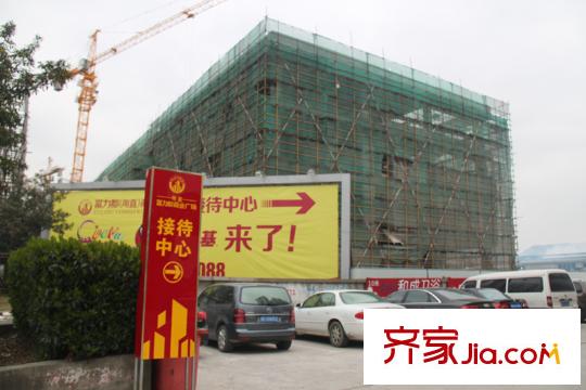 緹香一品項目西北邊東方大道上的富力都商業(yè)廣場