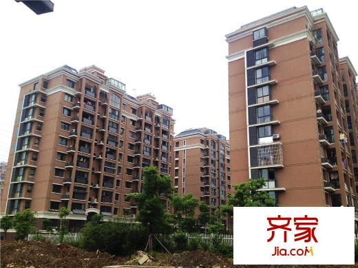 鴻運家園現(xiàn)房實景2015.5.29