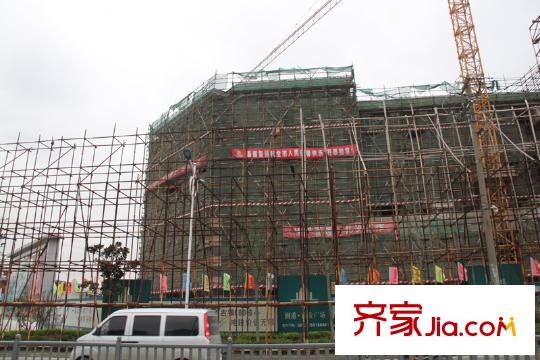 緹香一品項目西北邊東方大道上的潤甫商業(yè)廣場