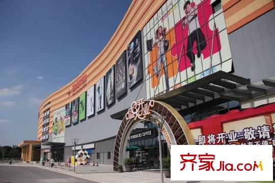 湖濱四季往東850米鄰瑞廣場