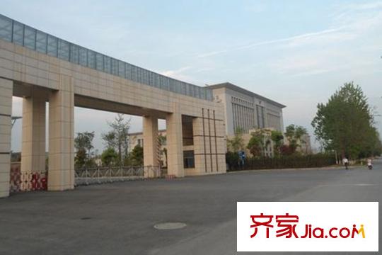 立新天鴻國際花園項目向北700米盛澤第二中學