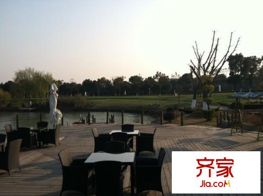 普羅旺斯2013.1.3小區(qū)