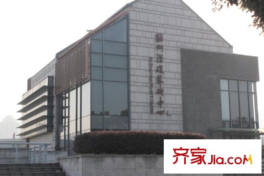 綠城蘇州桃花源北約900米李公堤