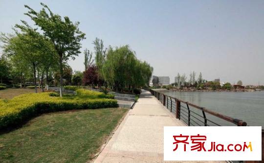 華府壹區(qū)附近汾湖公園