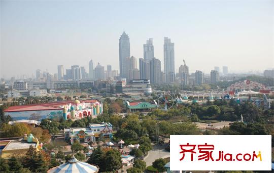 新創(chuàng)玉山廣場小區(qū)西面1000米蘇州樂園