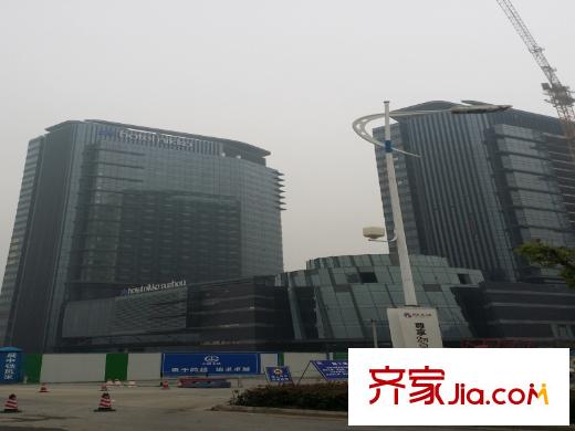 新創(chuàng)玉山廣場小區(qū)西北1000米金鷹