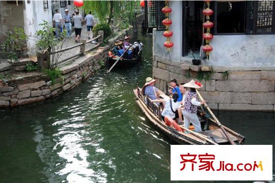 瑞?；▓@項(xiàng)目西南方向1.3公里處平方米直古鎮(zhèn)實(shí)景