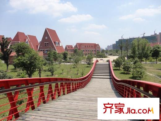 中惠晨曦怡庭向東南2千米活力島美景