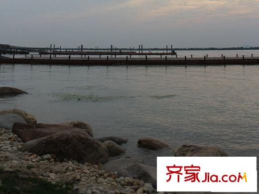 南悅豪庭小區(qū)西邊3公里東太湖