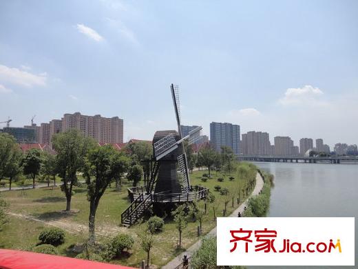 中惠晨曦怡庭向東南2千米活力島美景