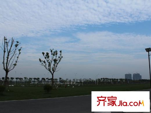 南悅豪庭小區(qū)西邊3公里東太湖