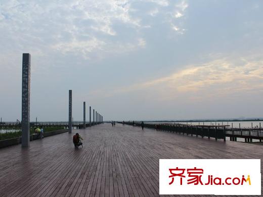 南悅豪庭小區(qū)西邊3公里東太湖