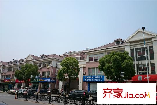 朗詩(shī)東吳綠郡項(xiàng)目北側(cè)100米處商鋪
