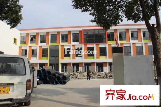 雙友新和城項(xiàng)目北3公里東方維羅納幼兒園