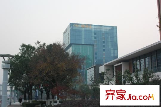 仁恒觀棠向南100米建屋商務(wù)匯