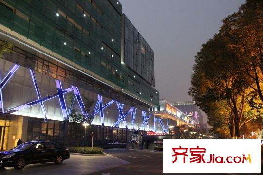 仁恒觀棠向南100米建屋商務(wù)匯