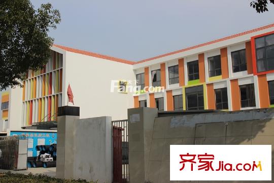 雙友新和城項(xiàng)目北3公里東方維羅納幼兒園
