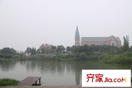 中海獨(dú)墅島項(xiàng)目向東500米白鷺園教堂